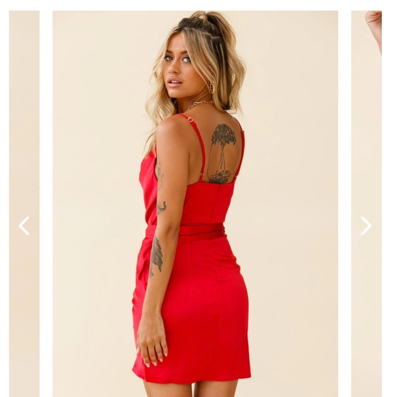 Selfie Leslie worn once dress. Size medium - Picture 2 of 3